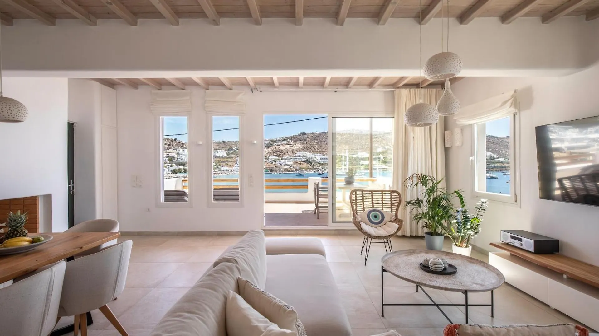 Pursue Your Day Dreams Ornos  Ornos (Mykonos)
